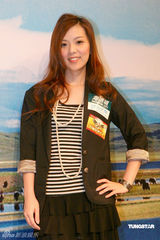 幻灯组图：星光家族向玉树伸出援手 义唱为灾区募款 