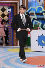 蔡康永患病毒性颜面失调后露面 面部仍不稳(图)