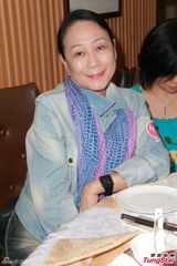 组图：黄日华唐宁上演忘年恋 鲍起静为亚视担忧