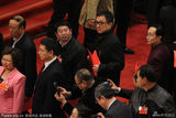 组图：成龙张国立冯小刚开心合影 明星两会扎堆