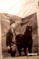 幻灯图集：谢安琪发唯美写真 称对不实报道追究责任