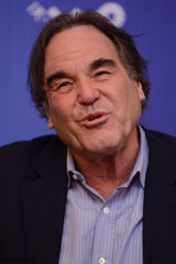 组图：对话导演奥利弗-斯通“我很喜欢周星驰”