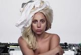 组图：Gaga《ARTPOP》短片变科学怪人自我分解
