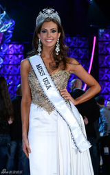 组图：2013美国小姐冠军出炉 25岁会计师问鼎