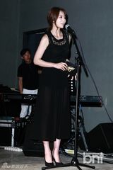 组图：韩团HoneyG举行出道专辑发售纪念发布会