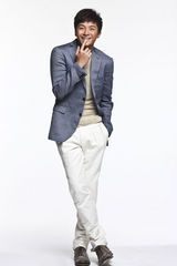 组图：朱雨辰可爱表情六连拍 尽显童真无厘头