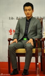 组图：《十三钗》主演终亮相 倪妮变装秀风情