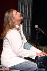 组图：马修连恩音乐会元旦起跑 三岁儿子独爱王心凌