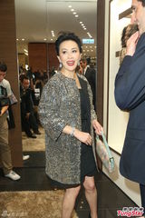 组图：刘嘉玲闪耀装扮尽显华贵 没想过戛纳封后