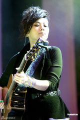 组图：简单生活节台北开唱 张震岳陈绮贞等轮番上阵