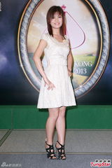 组图：候选港姐20强拉票会 王祖蓝曝牙缝有菜渣