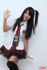 组图：15岁许雅涵横跨三界 黑豹面前自叹老矣