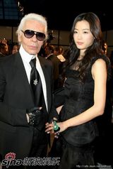 幻灯图集：全智贤短发造型登封面 形象百变美艳动人