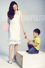 高清图：七对明星母子响应“M计划” 徐帆养女出镜