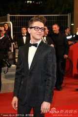 幻灯图集：《爱，幻想》首映 80后小导演征服戛纳