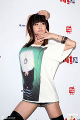 组图：蔡依林展现高难度手舞 扭转角度匪夷所思