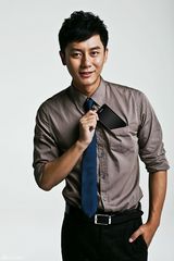 组图：李晨拍秋冬时尚大片 展露俊朗男人本色 