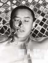 组图：韩庚超短发登时尚杂志 展三十而立成熟