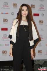 组图：吴奇隆光棍节不谈爱 刘诗诗身体亮红灯