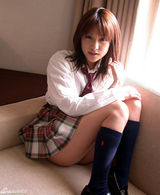 组图：人气AV女星朝美穗香将做人妻 百张美图回顾