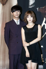 高清组图：朱智勋等亮相《五根手指》发布会