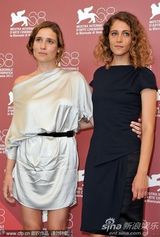 组图：《阿尔卑斯》发布会 女星兰贝德再战威尼斯