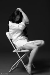 幻灯图：芙蓉姐姐登《时尚先生》 尽显知性干练