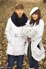 幻灯：赤雪拍摄最新广告　为虎年春晚做足功课