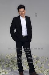 组图：《吻到爱》首推海报 型男靓女演绎时尚青春