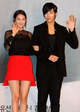 高清图：申敏儿李胜基宣传《我的女友是九尾狐》