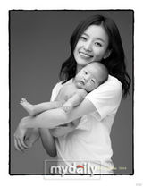 组图：张根锡韩孝珠等参与公益 呼吁关爱被遗弃儿童