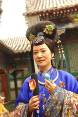 幻灯：清穿戏《宫》见面会 主创演绎世界杯及章鱼帝