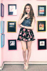 组图：韩团Dal shabet分享美腿秘诀 想当长寿团