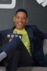 组图：威尔-史密斯携爱子台湾宣传新片