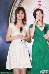 组图：候选港姐20强拉票会 王祖蓝曝牙缝有菜渣