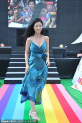 组图：倖田来未透视内衣竞艳坛蜜俯身秀美乳