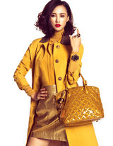 组图：张歆艺《芭莎》大片曝光 绚丽闪耀七彩圣诞