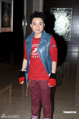 高清：陈国邦迎娶罗敏庄现场洒泪 众无线艺人道贺