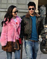 组图：小男友向霍思燕肉麻求婚 女方喜极而泣