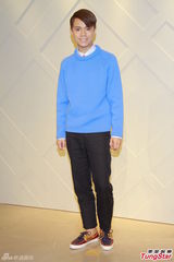 组图：郑秀文被问结婚称无可奉告 自认易相处