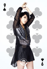 组图：刘忻变身摇滚范儿 将朋克进行到底