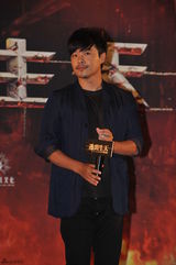 组图：《逃出生天》发3D预告 现六大灾难场面