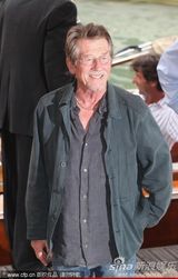 组图：《锅匠裁缝士兵间谍》发布 影帝费尔斯受瞩目