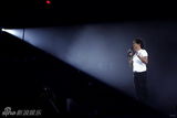幻灯图：齐秦北京激情开唱 彭佳慧莫文蔚献歌