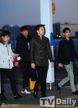 组图：韩星Rain飞LA备战好莱坞新片亮相机场