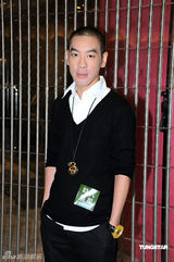 高清：众歌手跨年忙不停 阿Sa(蔡卓妍)陪市民倒数迎2010