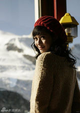 组图：美女主播沈星生活照甜美迷人