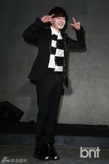 组图：韩团HoneyG举行出道专辑发售纪念发布会