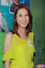 组图：钟嘉欣有意拍怀孕写真作珍藏