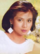 组图：翁美玲生前英国旧照曝光 与荷兰男友恩爱